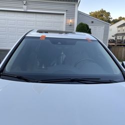 Finesse Auto Glass - Windshield Replacement
