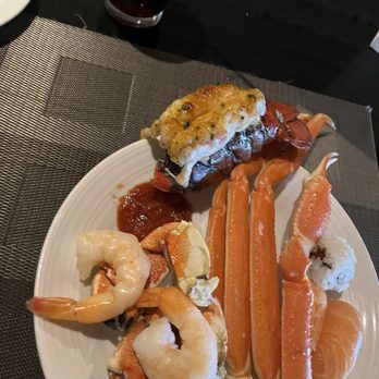 M Resort - Frozen crab legs and claws - Hotels Near Me - Henderson, Nevada M Resort - Frozen crab legs and claws - Hotels Near Me - Henderson, Nevada