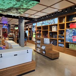 YETI Honolulu