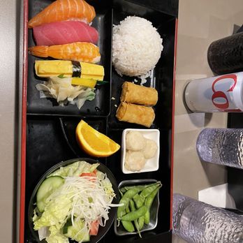 Sura - Sushi lunch box - Barbeque Near Me - Providence, Rhode Island