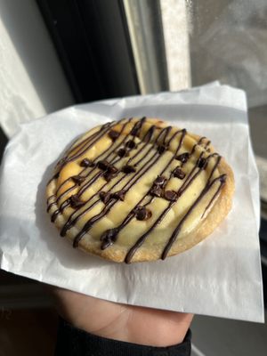 Twisted Cookie by null