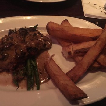 Marlow's Tavern - Steak Frites - New American Near Me - Marietta, Georgia