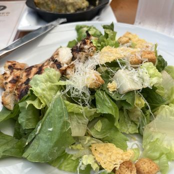 17 River Grille - Salad and Biscuits. Perfect Lunch. - American Near Me - Chagrin Falls, Ohio