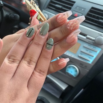 My Shiny Nails - My sister and I Tried a design today and my gosh they look amazing thanks to Kim for the design. - Nail Salons Near Me - Phoenix, Arizona My Shiny Nails - My sister and I Tried a design today and my gosh they look amazing thanks to Kim for the design. - Nail Salons Near Me - Phoenix, Arizona