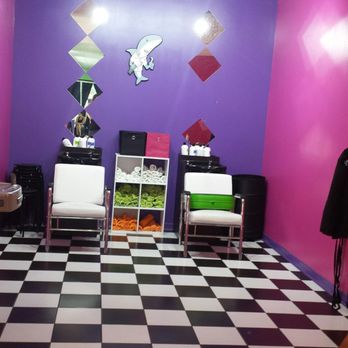 Sharkey's Cuts for Kids - Hair Salons Near Me - Bradenton, Florida Sharkey's Cuts for Kids - Hair Salons Near Me - Bradenton, Florida