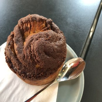 Le Kitchen Café - Chocolate Brioche - French Near Me - Lyon, 69 Le Kitchen Café - Chocolate Brioche - French Near Me - Lyon, 69