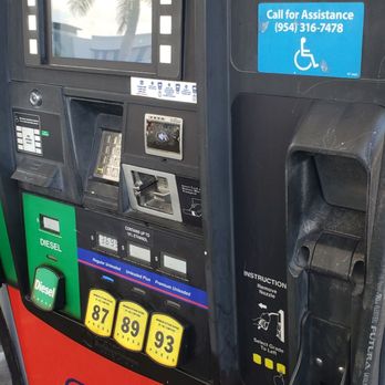 RaceTrac - Gas Stations Near Me - Ft Lauderdale, Florida