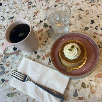 Parakeet Cafe - Brentwood - Pie - Pumpkin (gf) - Breakfast & Brunch Near Me - Los Angeles, California