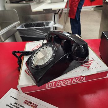 Mama Roscoe's Pizzeria - Legit old school phone reminded me of my childhood. Still works. It's what they use when you call in! - Pizza Near Me - Anaheim, California Mama Roscoe's Pizzeria - Legit old school phone reminded me of my childhood. Still works. It's what they use when you call in! - Pizza Near Me - Anaheim, California