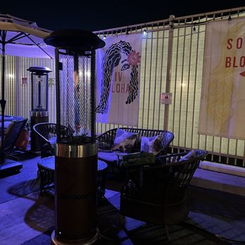 Scholb Premium Ales - Seating area outside - Breweries Near Me - Torrance, California Scholb Premium Ales - Seating area outside - Breweries Near Me - Torrance, California