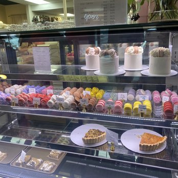 Kate Smith Soiree - Bakeries Near Me - Overland Park, Kansas