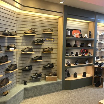 Benders - Shoe Stores Near Me - Hibbing, Minnesota Benders - Shoe Stores Near Me - Hibbing, Minnesota