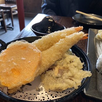 Hakata Ramen & Sushi - Shrimp and Vegetable Tempura - Sushi Bars Near Me - Waltham, Massachusetts Hakata Ramen & Sushi - Shrimp and Vegetable Tempura - Sushi Bars Near Me - Waltham, Massachusetts