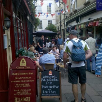 Coeur De Lion - outside with discerning tourists - Pubs Near Me - Bath, BAS