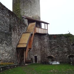 Château de la Tour-de-Peilz