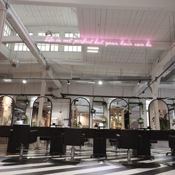 PARLR - Hair Salons Near Me - Framingham, Massachusetts