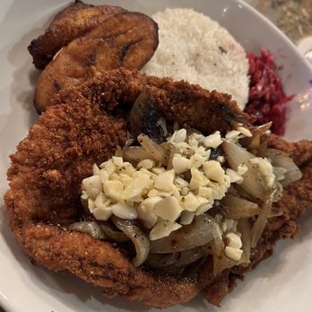 Baracoa Cuban Restaurant - Cuban Near Me - Palmdale, California
