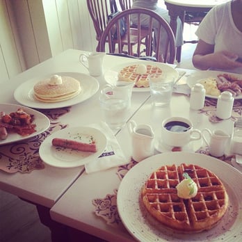 Maple - Breakfast & Brunch Near Me - Makati, NCR Maple - Breakfast & Brunch Near Me - Makati, NCR