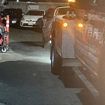 Metro Towing - Roadside Assistance Near Me - Los Angeles, California Metro Towing - Roadside Assistance Near Me - Los Angeles, California