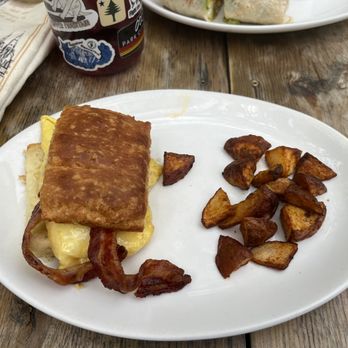 Plein Air Cafe & Eatery - Homemade biscuit sandwich - Cafes Near Me - Chicago, Illinois