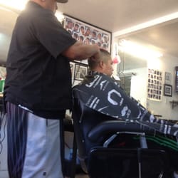 Kuttz Barber Shop & College