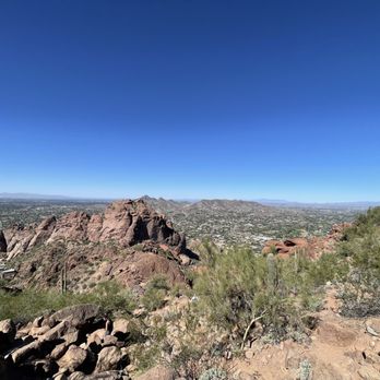 Camelback Mountain - That view! - Parks Near Me - Phoenix, Arizona