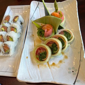 Sushi Mori - Salmon avocado roll and Blue Ocean Special Roll - Sushi Bars Near Me - La Jolla, California