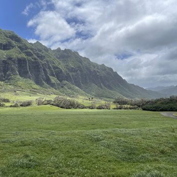 Kualoa Ranch - Tours Near Me - Kaneohe, Hawaii