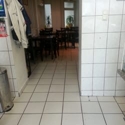 Ermis Döner Place - Blick in den Speiseraum