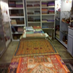 Tibet Emporium - Wall hangings