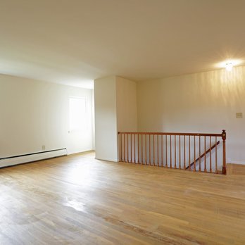 Scotch Plains Gardens - Living Room - Apartments Near Me - Scotch Plains, New Jersey Scotch Plains Gardens - Living Room - Apartments Near Me - Scotch Plains, New Jersey