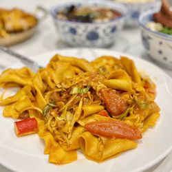 Highland Noodles - Seafood stir fried noodles