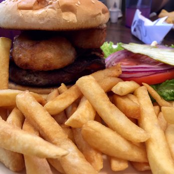 Flight 126 Cafe - My husband ordered this western bacon burger - Cafes Near Me - Santa Paula, California Flight 126 Cafe - My husband ordered this western bacon burger - Cafes Near Me - Santa Paula, California