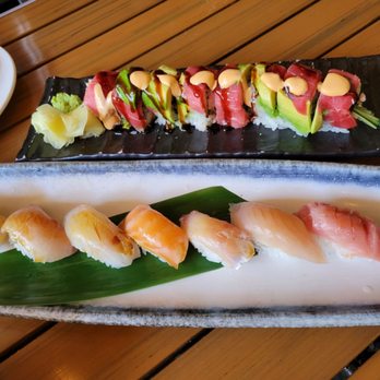 Ozumo - 8 piece nigiri chef's choice $44...ozumo roll $22 - Izakaya Near Me - San Jose, California
