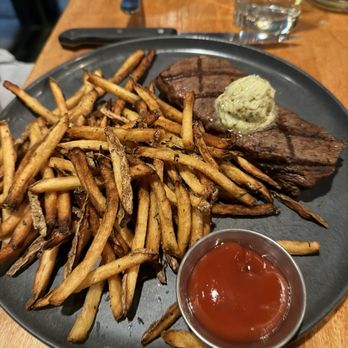 Venable Rotisserie Bistro - Steak frites - New American Near Me - Carrboro, North Carolina Venable Rotisserie Bistro - Steak frites - New American Near Me - Carrboro, North Carolina