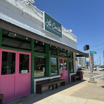 La Comida Mexican Kitchen and Cocktails - Tex-Mex Near Me - Dallas, Texas