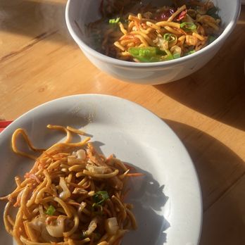 Phayul - oh - Himalayan/Nepalese Near Me - Jackson Heights, New York