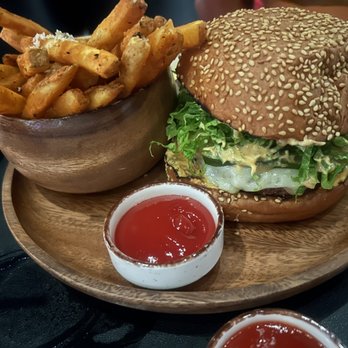 Level Restaurant & Bar - Burger and truffle fries - Desserts Near Me - New York, New York Level Restaurant & Bar - Burger and truffle fries - Desserts Near Me - New York, New York