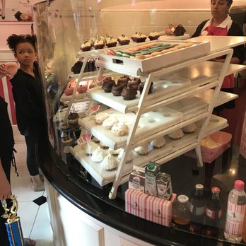 Casey's Cupcakes - Cupcakes Near Me - Riverside, California