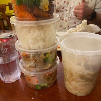 R-HAAN THAI - Large portions for leftovers!! - Thai Near Me - Springfield, Oregon