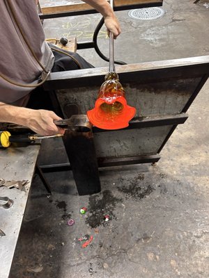 Tacoma Glassblowing Studio by null