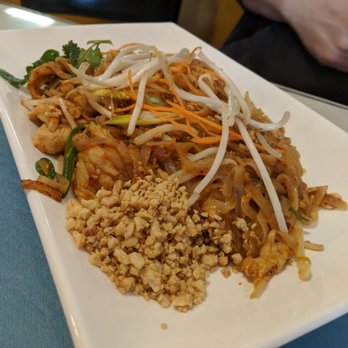 SukhoThai Restaurant - Pad thai - Thai Near Me - Watsonville, California