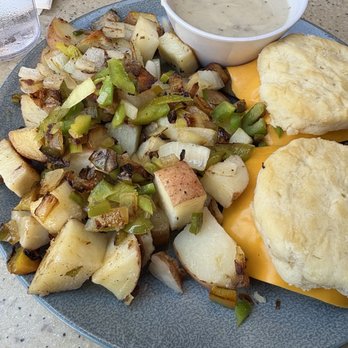 Kimmie's Coffee Cup - Country sliders with no egg, red potatoes with peppers and onions. - American Near Me - Anaheim Hills, California