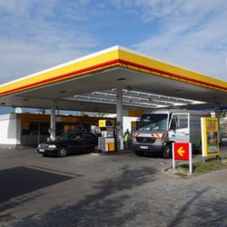 Shell Station