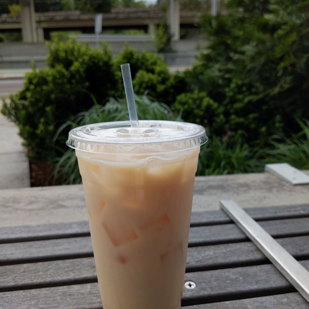 Olia Poke & Tea - Jasmine milk tea with soy. Wonderful delicate jasmine flavor. They don't add extra sugar and they're all large size. - Poke Near Me - Portland, Oregon