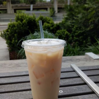 Olia Poke & Tea - Jasmine milk tea with soy. Wonderful delicate jasmine flavor. They don't add extra sugar and they're all large size. - Poke Near Me - Portland, Oregon