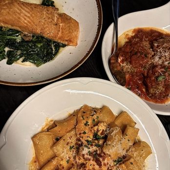 Moderna Bar & Pizzeria - SALMONE E SPINACI, MEATBALLS DELLA NONNA, RIGATONI ALLA VODKA + CHICKEN - Pizza Near Me - Austin, Texas Moderna Bar & Pizzeria - SALMONE E SPINACI, MEATBALLS DELLA NONNA, RIGATONI ALLA VODKA + CHICKEN - Pizza Near Me - Austin, Texas