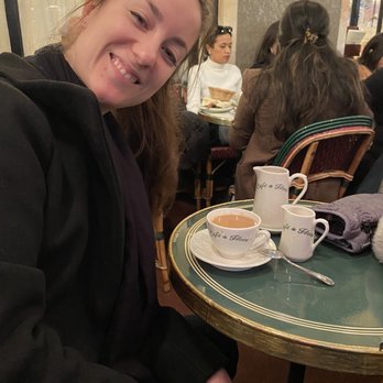 Café de Flore - Heated outdoor space was perfect for winter - Cafes Near Me - Paris, 75 Café de Flore - Heated outdoor space was perfect for winter - Cafes Near Me - Paris, 75