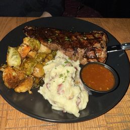Skirt Steak, Mashed potatoes and Brussel sprouts Skirt Steak, Mashed potatoes and Brussel sprouts