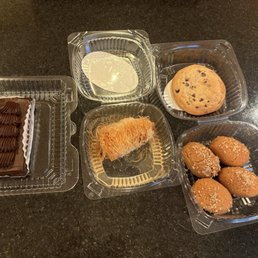 Chocolate Chip Cookie